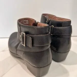 Dansko Shoes Dansko Tate Dark Brown Leather Ankle Boots Clogs